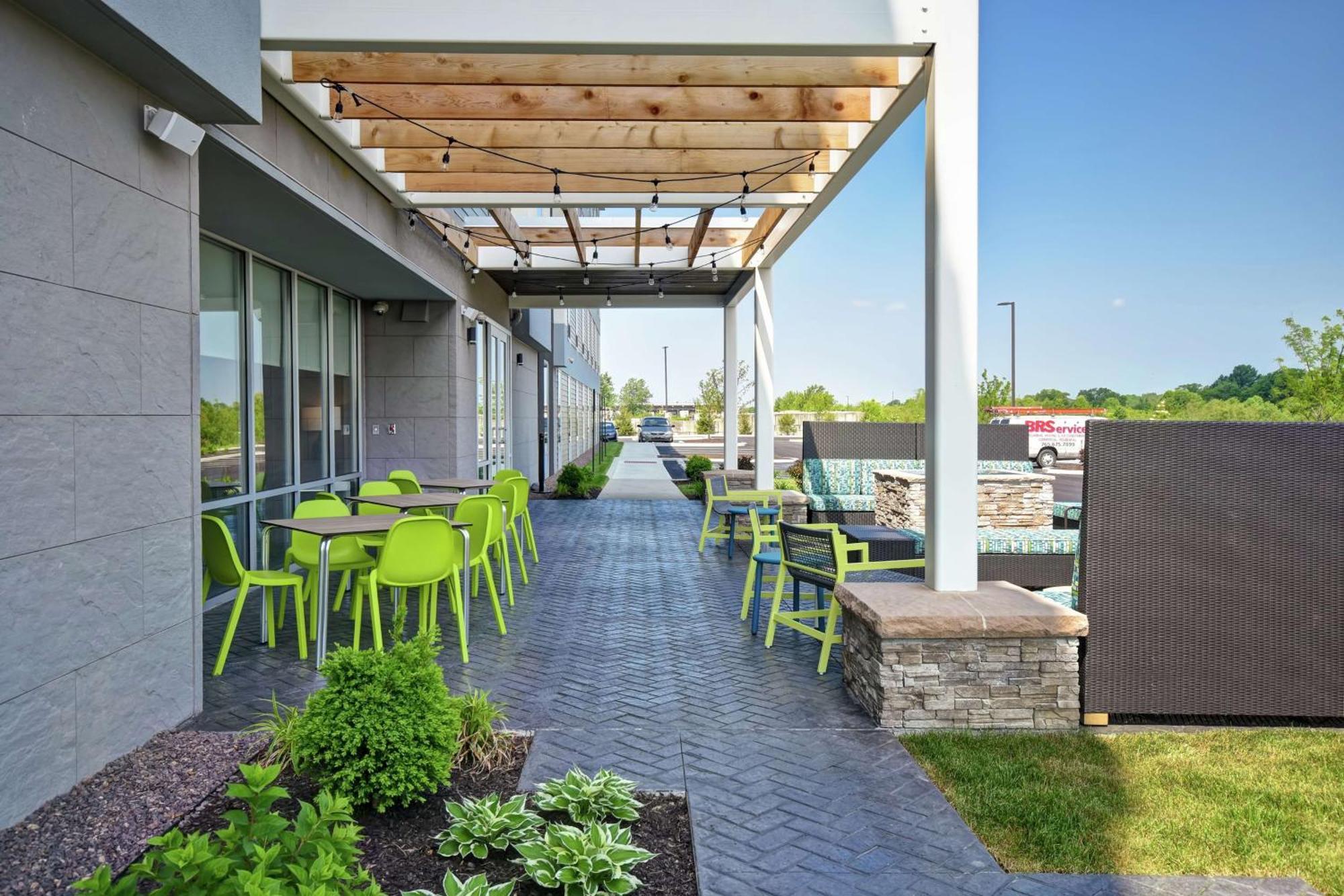 Home2 Suites By Hilton Terre Haute Dış mekan fotoğraf
