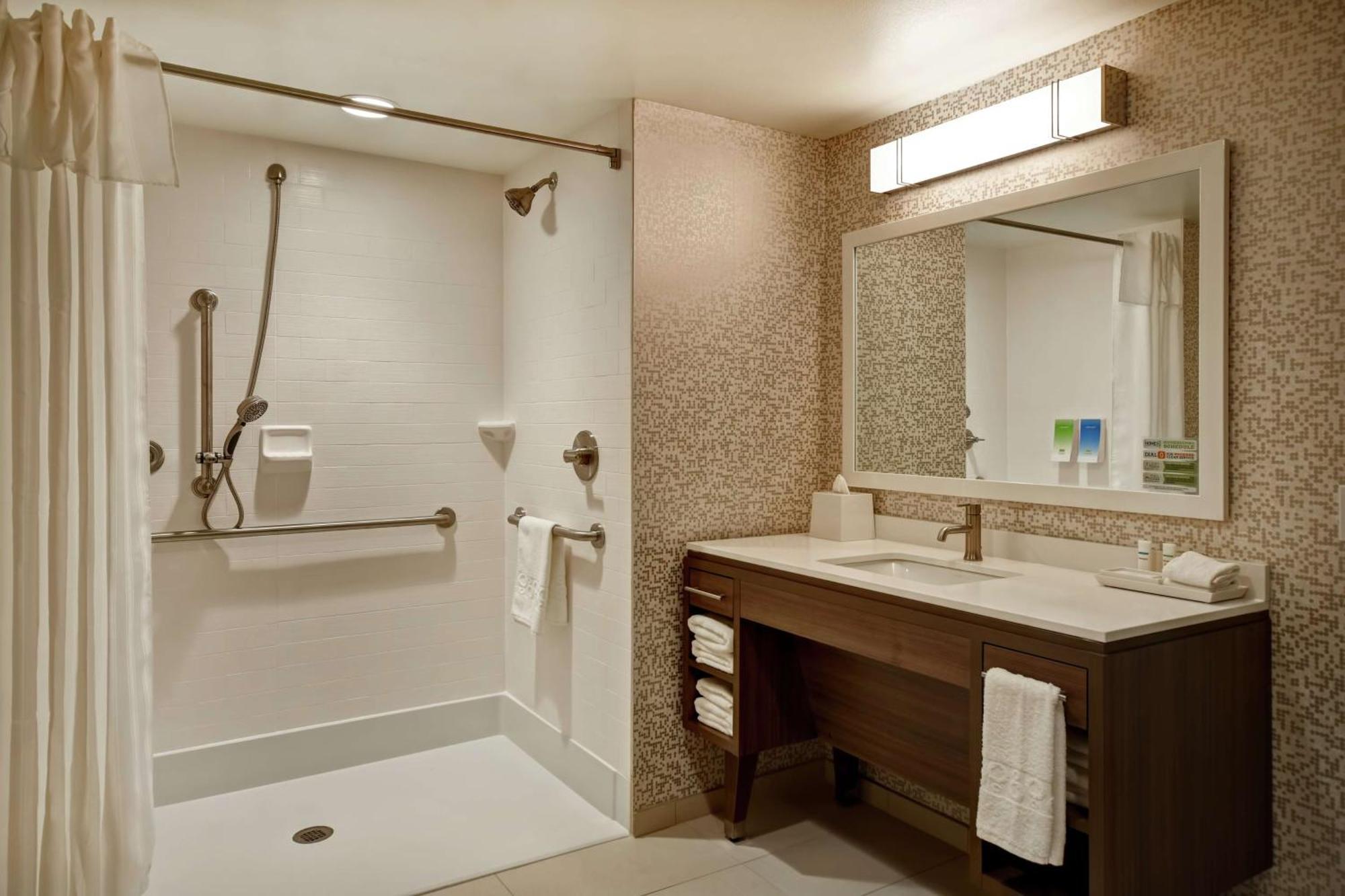 Home2 Suites By Hilton Terre Haute Dış mekan fotoğraf